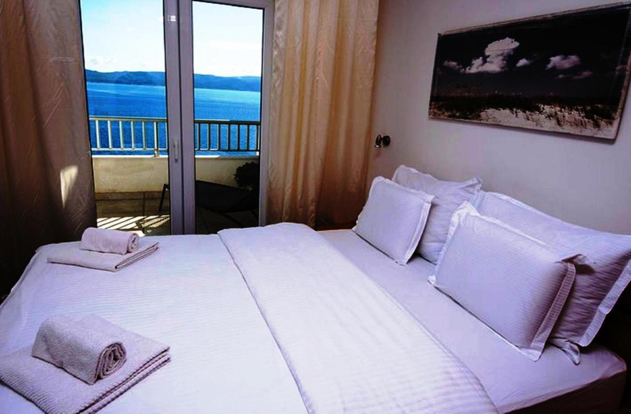 Linea Mare Apartment Rovinj Eksteriør billede