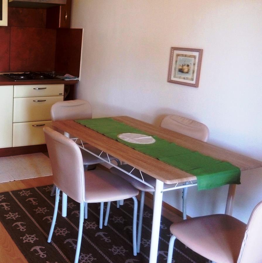Linea Mare Apartment Rovinj Eksteriør billede